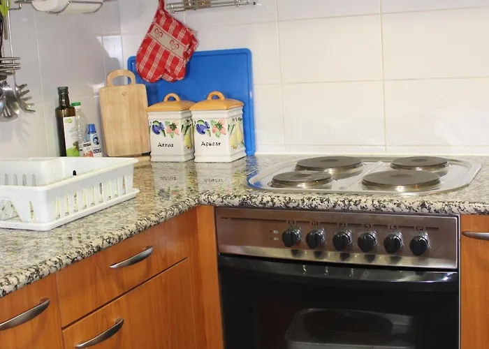 Recanto De Ferias * 阿尔布费拉